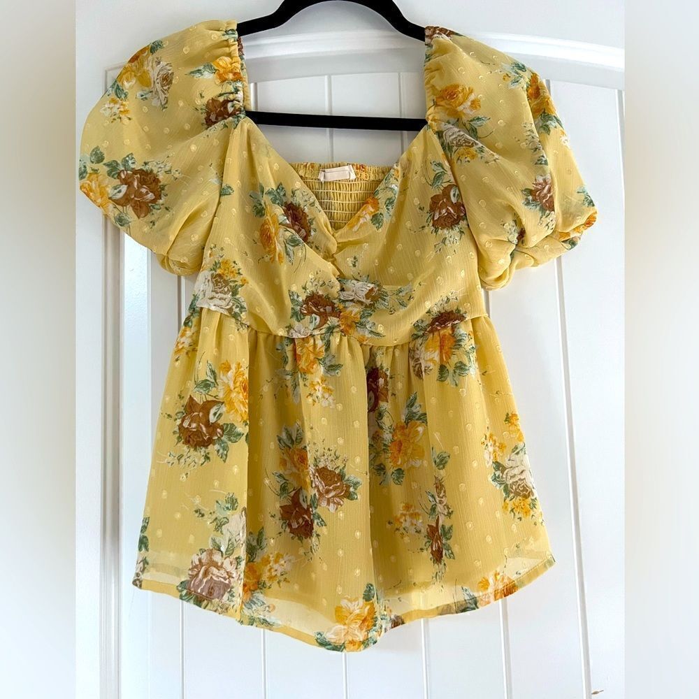 Altar’d State Small Blouse